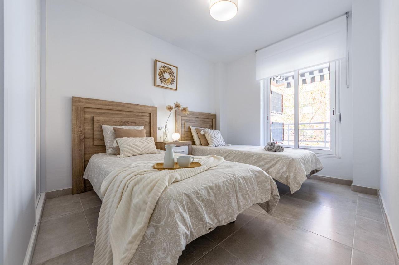 Boooom!!! Apartment With Swimming Pool Salou Exteriör bild