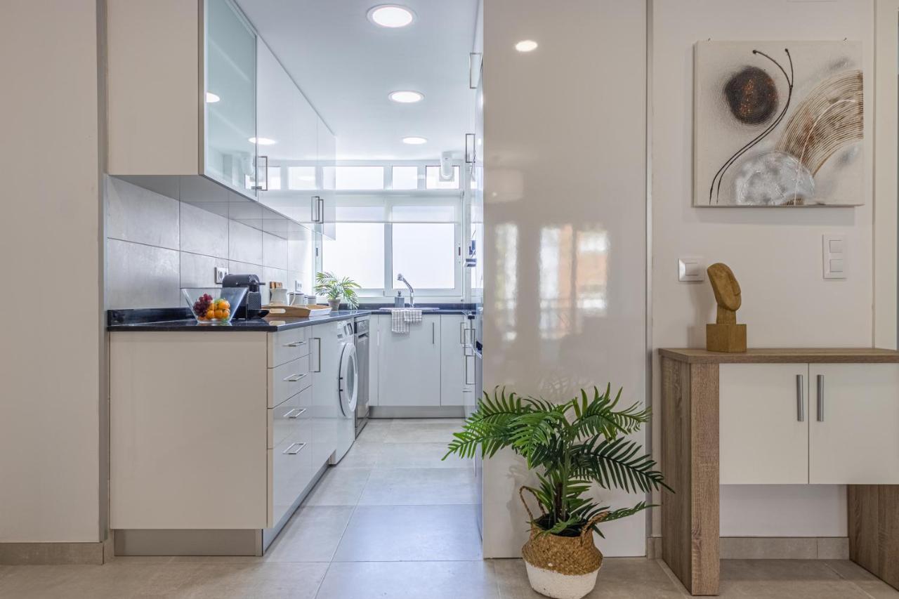 Boooom!!! Apartment With Swimming Pool Salou Exteriör bild